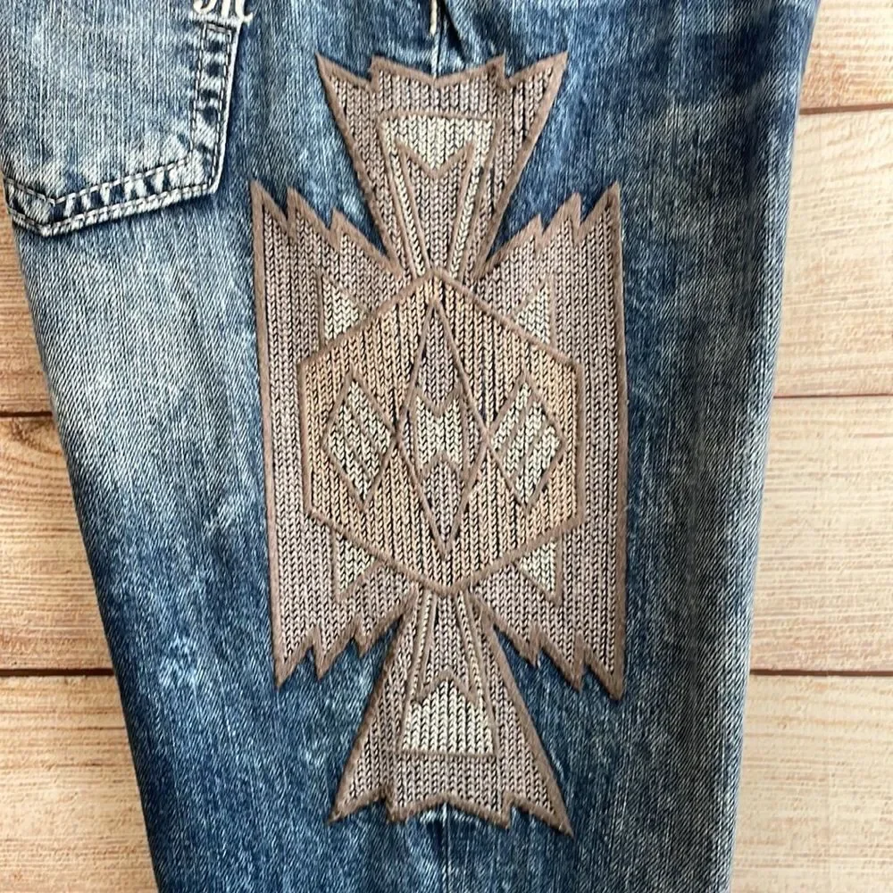 ‎MISS ME AZTEC EMBROIDERED ANKLE JEANS